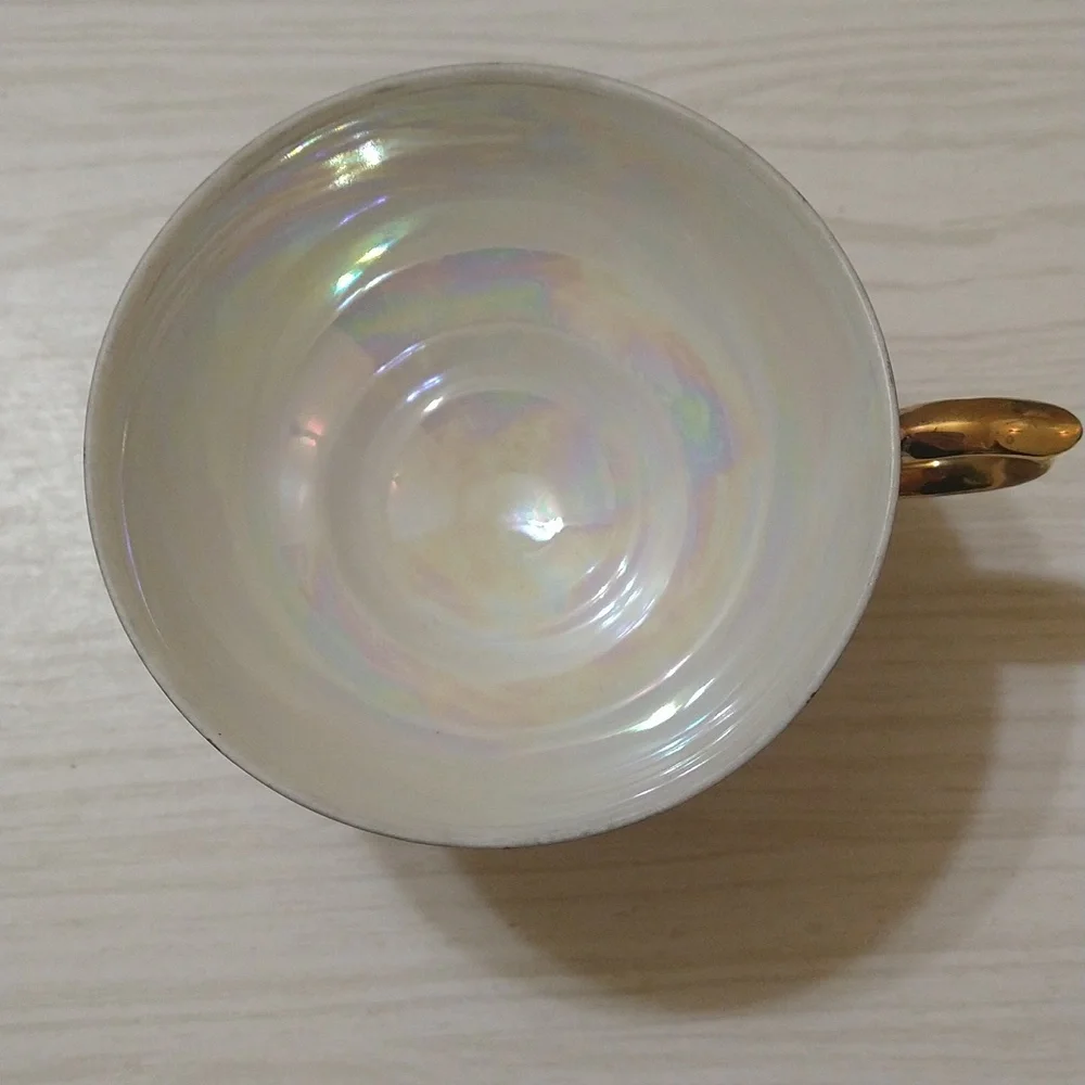 Vintage 1950's Iridescent Mother of Pearl w Blue Band and Gold Design Tea Set - Picture 3 of 7